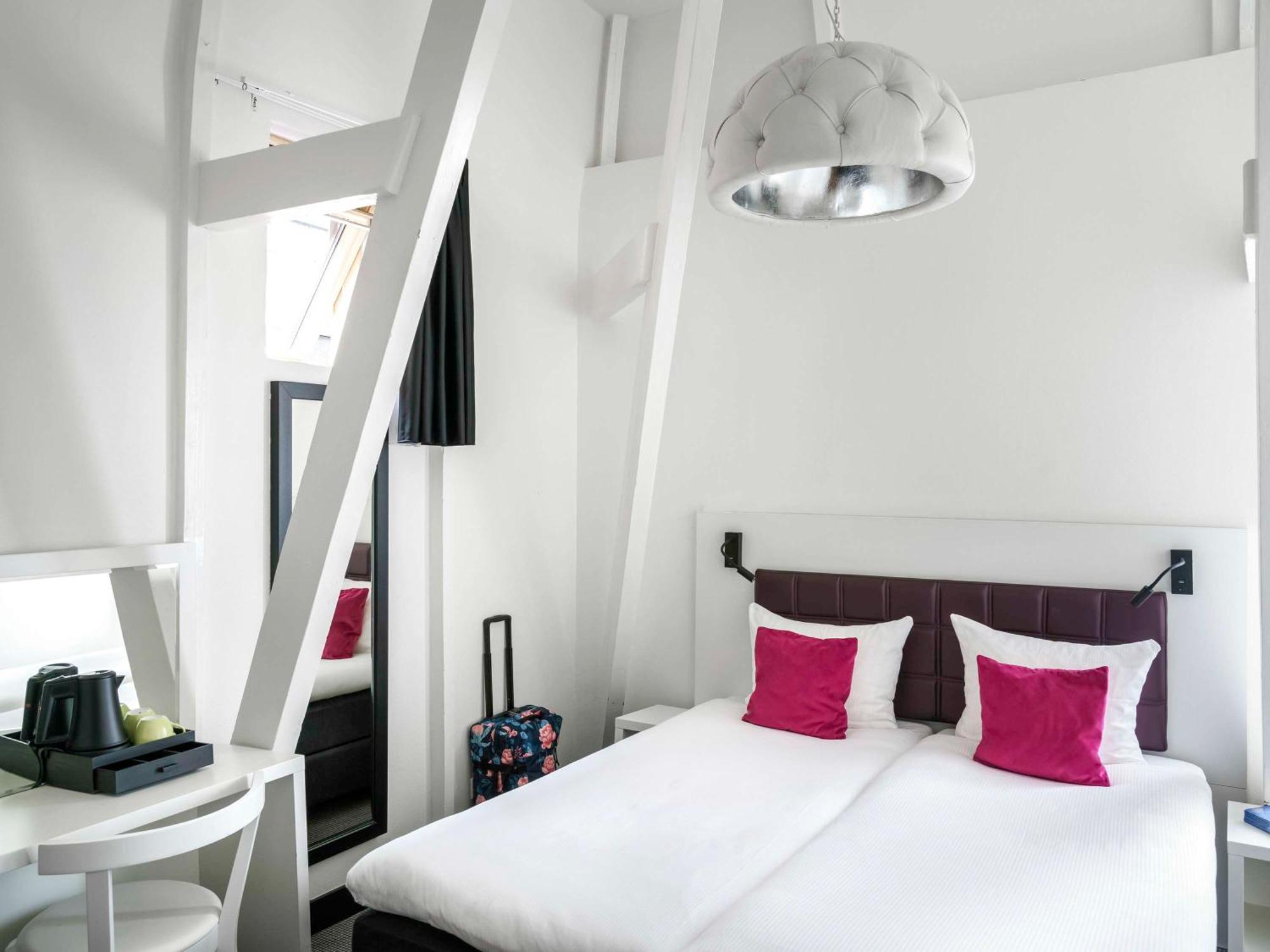 Готель Ibis Styles Amsterdam Amstel Екстер'єр фото