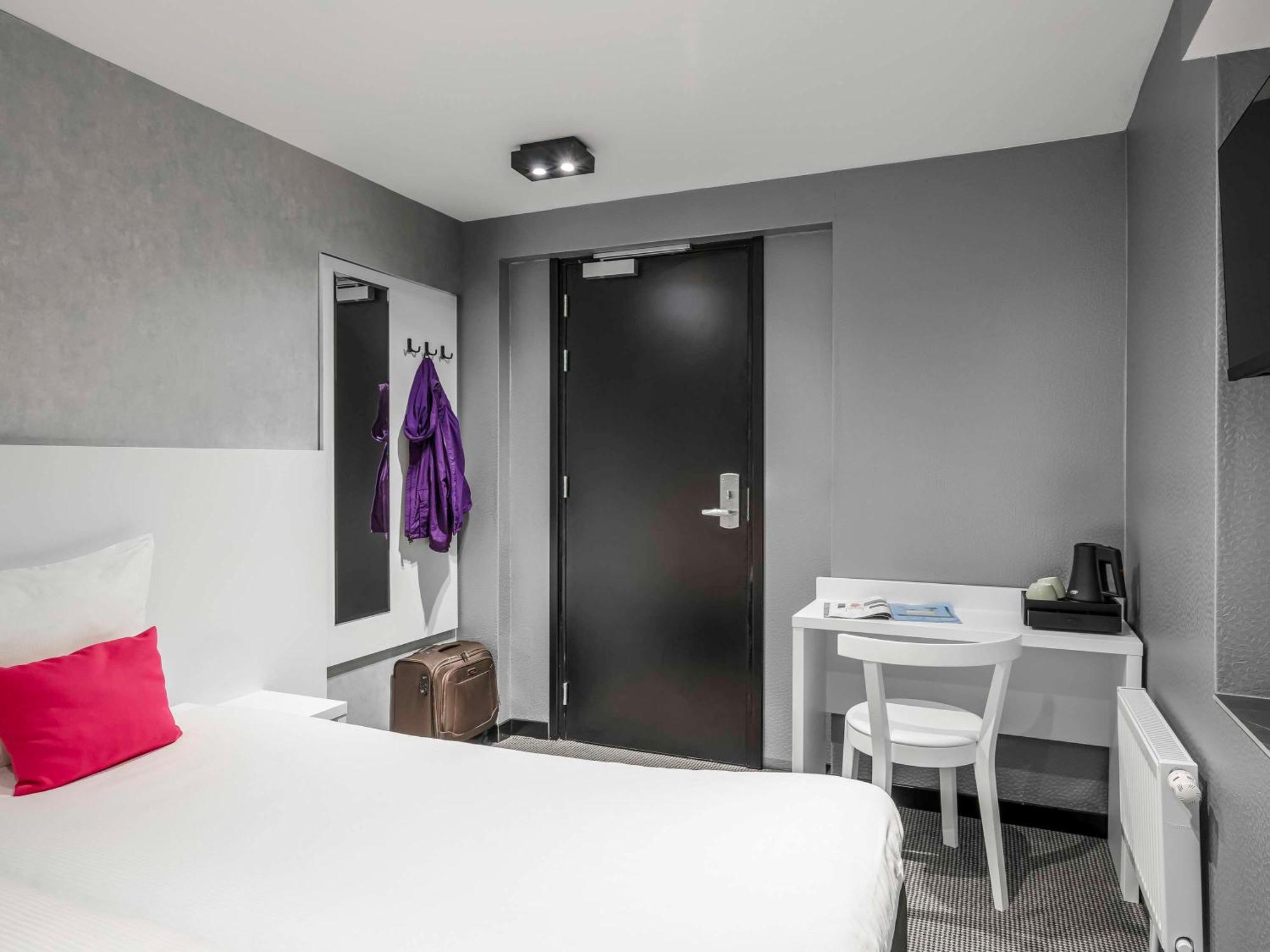 Готель Ibis Styles Amsterdam Amstel Екстер'єр фото