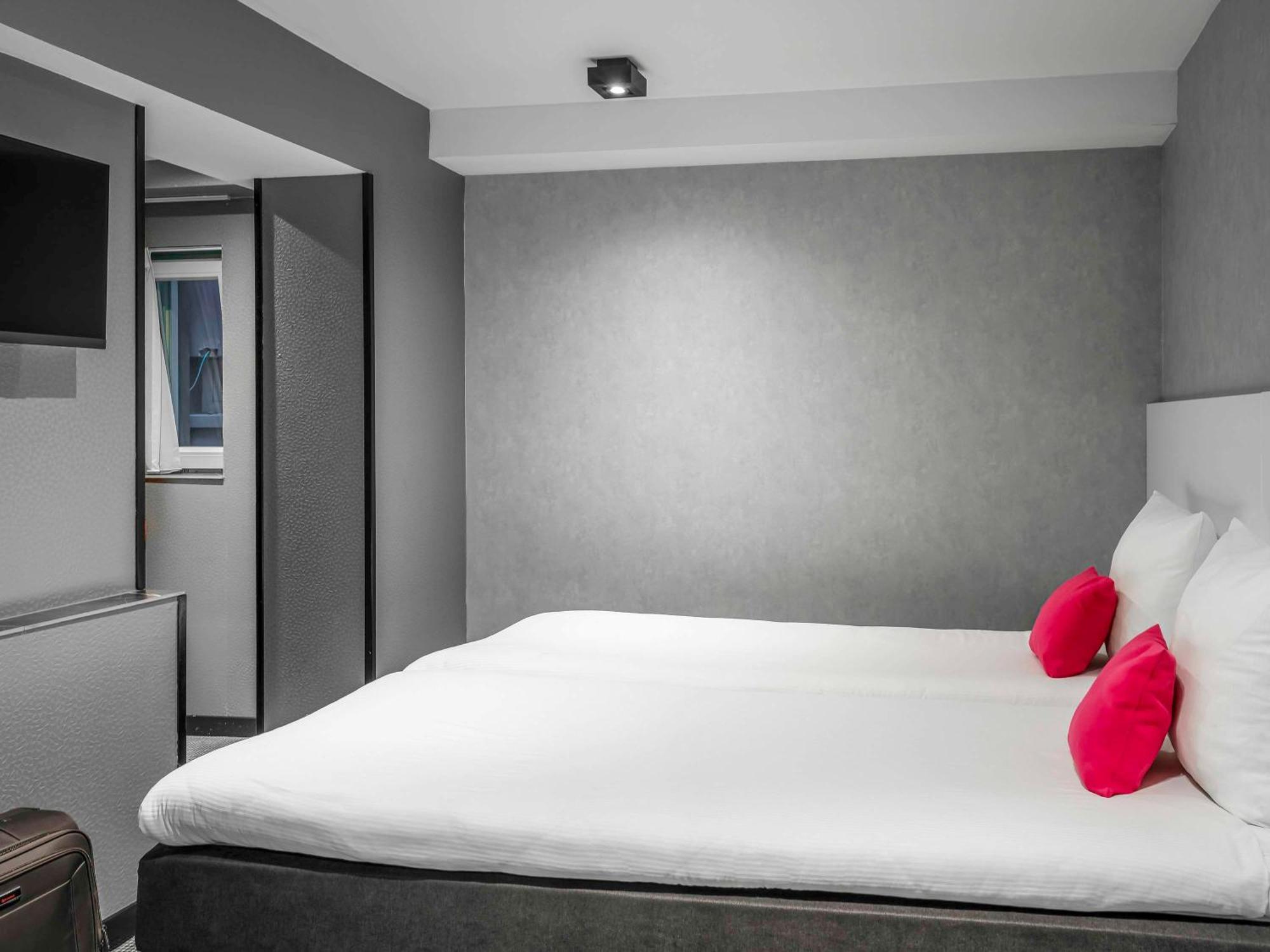 Готель Ibis Styles Amsterdam Amstel Екстер'єр фото