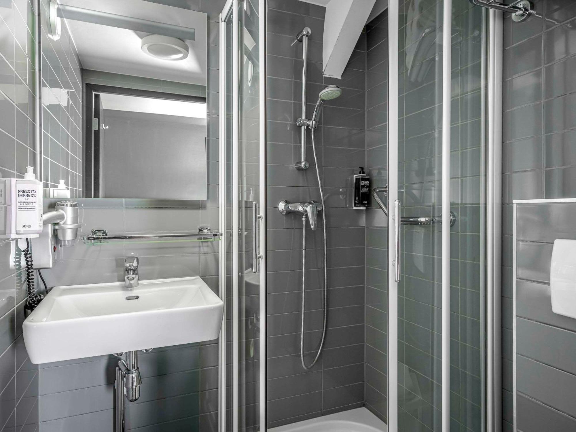 Готель Ibis Styles Amsterdam Amstel Екстер'єр фото