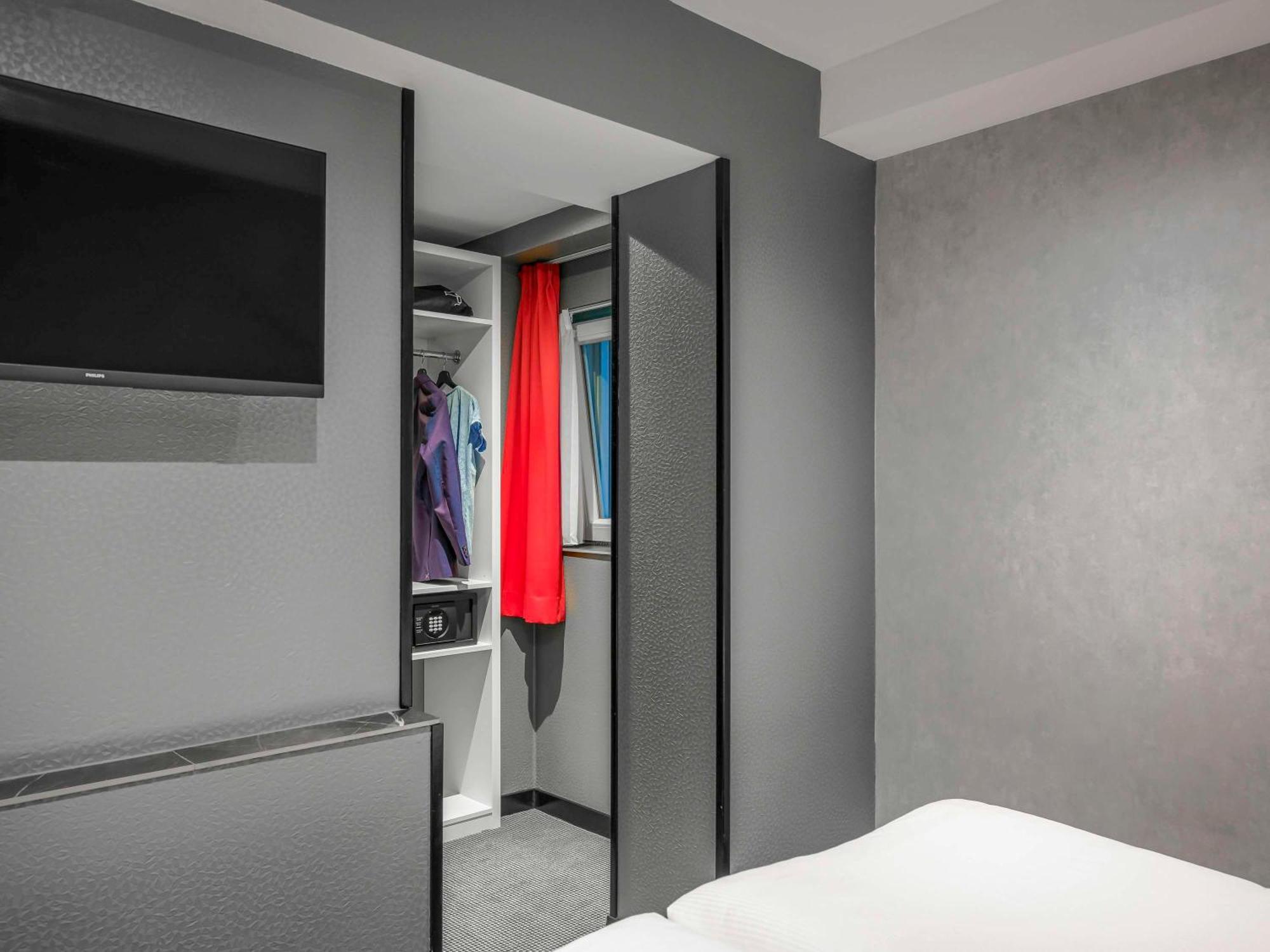 Готель Ibis Styles Amsterdam Amstel Екстер'єр фото